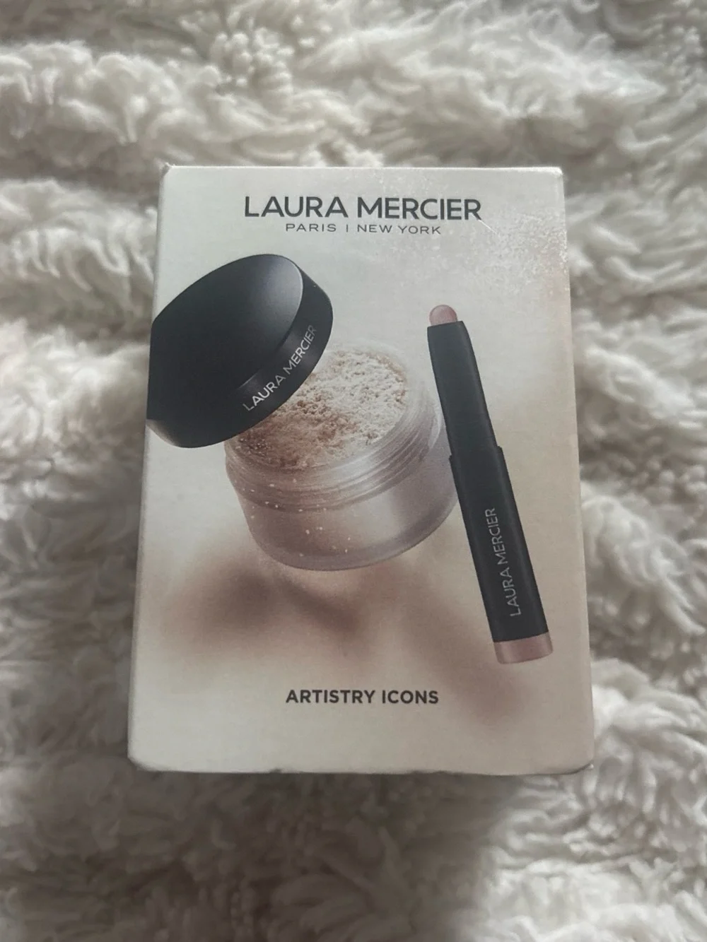 laura mercier Translucent Setting Powder with Nude Shadow Stick